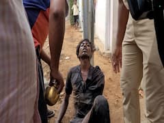 Crime : பேச மறுத்த சக மாணவிக்கு கத்திக்குத்து.. வெறிச்செயலில் ஈடுபட்ட கல்லூரி மாணவர்