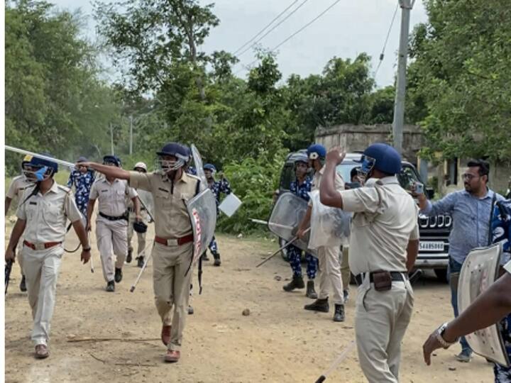 West Bengal Panchayat Election:   पश्चिम बंगालमध्ये झालेल्या पंचायत निवडणुकांमध्ये मोठ्या प्रमाणात हिंसाचार झाला.