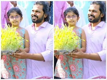 Actor Karthi Daughter Photo Goes Viral Tamil Cinema Entertainment News Actor Karthi Daughter: முளைப்பாரியுடன் வலம் வந்த வந்தியத்தேவனின் மகள் உமையாள்.. வைரலாகும் புகைப்படங்கள்