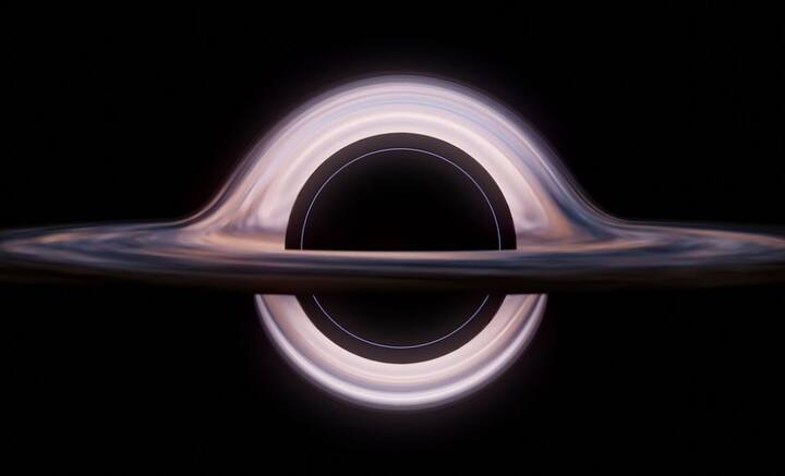 বিজ্ঞানীরা জানিয়েছেন, আবারও যদি জ্বলে ওঠে কৃষ্ণগহ্বরটি, তাহলে বুঝতে হবে, এখনও খিদে মেটেনি তার। আর যদি তা না হয়, তাহলে বুঝতে হবে উজ্জ্বল কোনও নক্ষত্রকেই উদরস্থ করেছে সে।