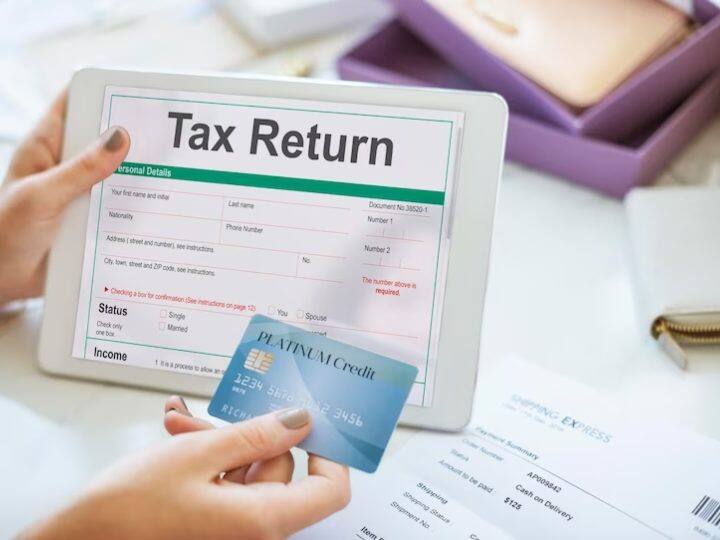 ITR Filing Last Date 31st July: आज आखिरी तारीख है! अजून भरला नसेल तर आजच झटपट भरा Income Tax Return; कसा भराल? ITR Filing Last Date What Happens if You Miss Income Tax Return Deadline ITR Filing Last Date 31st July: आज आखिरी तारीख है! अजून भरला नसेल तर आजच झटपट भरा Income Tax Return; कसा भराल?