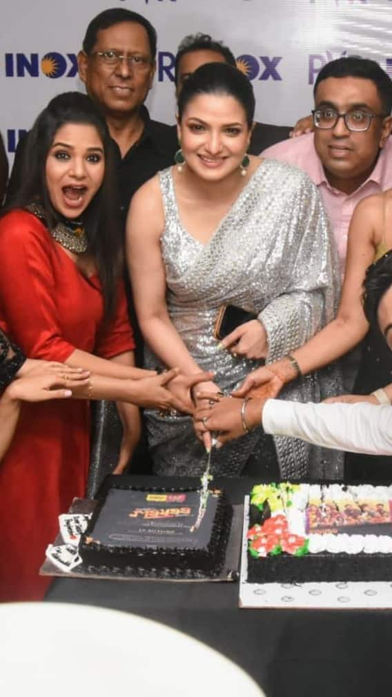 'মায়া'র প্রিমিয়ারে চাঁদের হাট