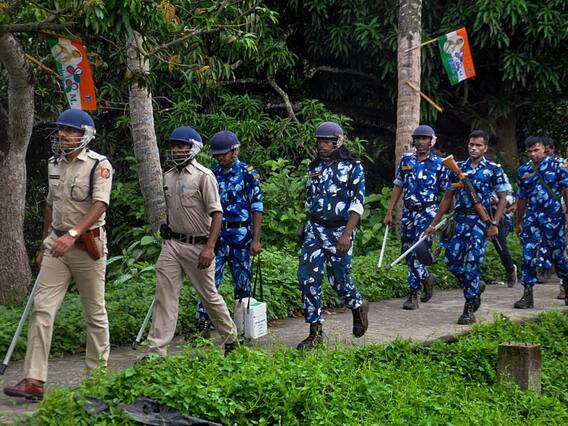 WB Panchayat Elections: 'हिंसा की होगी विस्तृत जांच', राज्य चुनाव आयुक्त बोले- जल्द करेंगे दोबारा मतदान पर फैसला WB Panchayat Elections: 'हिंसा की होगी विस्तृत जांच', राज्य चुनाव आयुक्त बोले- जल्द करेंगे दोबारा मतदान पर फैसला