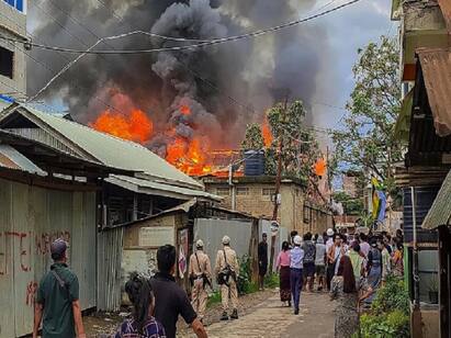 Manipur High Court Orders Partial Lifting Internet Ban know more details here Manipur Violence : இயல்பு நிலைக்கு திரும்பும் மணிப்பூர்..இணைய முடக்கத்திற்கு முற்றுப்புள்ளி..அதிரடி காட்டிய உயர் நீதிமன்றம்