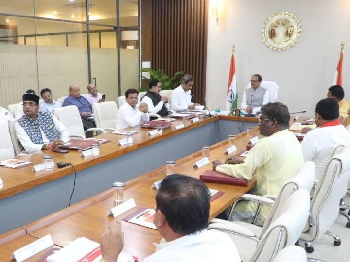 Shivraj Singh Chouhan Govt supplementary budget passed from cabinet provision of 5000 crores for Ladli Bahna Yojana MP News: शिवराज सरकार का पहला अनुपूरक बजट कैबिनेट से पास, लाडली बहना योजना के लिए 5000 करोड़ का प्रावधान