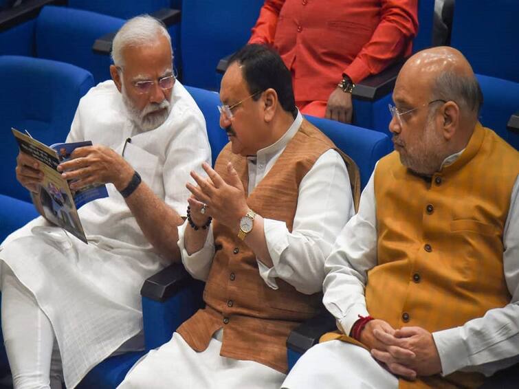 BJP strategy Meet In Hyderabad Today Amid Talks Of Cabinet Reshuffle know more details here மத்திய அமைச்சரவையில் மாற்றமா? ஹைதராபாத்தில் நடந்த முக்கிய கூட்டத்தில் எடுக்கப்பட்ட முடிவு..பாஜகவின் பக்கா பிளான்