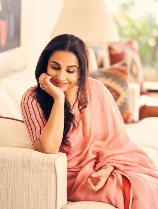 ਦੱਸ ਦੇਈਏ ਕਿ ਵਿਦਿਆ ਬਾਲਨ ਦੀ ਫਿਲਮ 'ਨਿਆਤ' ਸਿਨੇਮਾਘਰਾਂ 'ਚ ਰਿਲੀਜ਼ ਹੋ ਚੁੱਕੀ ਹੈ। ਜਿਸ ਨੂੰ ਦਰਸ਼ਕਾਂ ਵੱਲੋਂ ਰਲਵਾਂ-ਮਿਲਵਾਂ ਹੁੰਗਾਰਾ ਮਿਲ ਰਿਹਾ ਹੈ।
