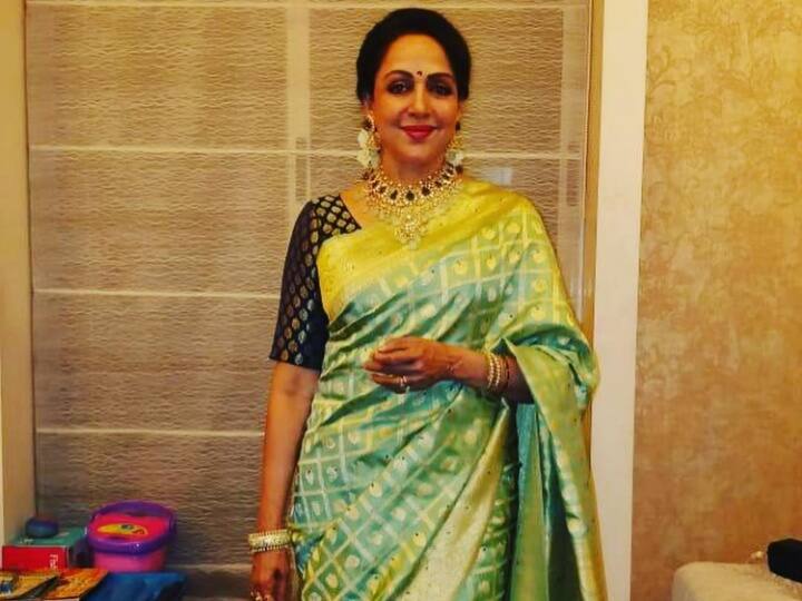 ‘उसने कहा साड़ी से पिन निकालो…’, सालों बाद हेमा मालिनी ने खोला फिल्ममेकर का काला राज