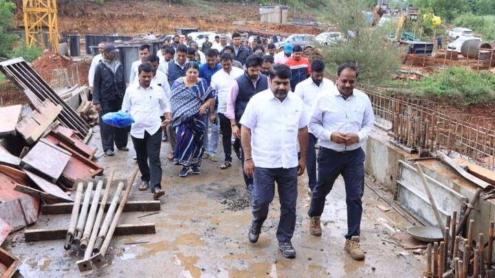 बहुचर्चित आणि बहुप्रतिक्षित आणि कोल्हापूरचे दीर्घकाळ स्वप्न असेल्या थेट पाईपलाईन योजनेमधील मैलाचा टप्पा पार झाला आहे.