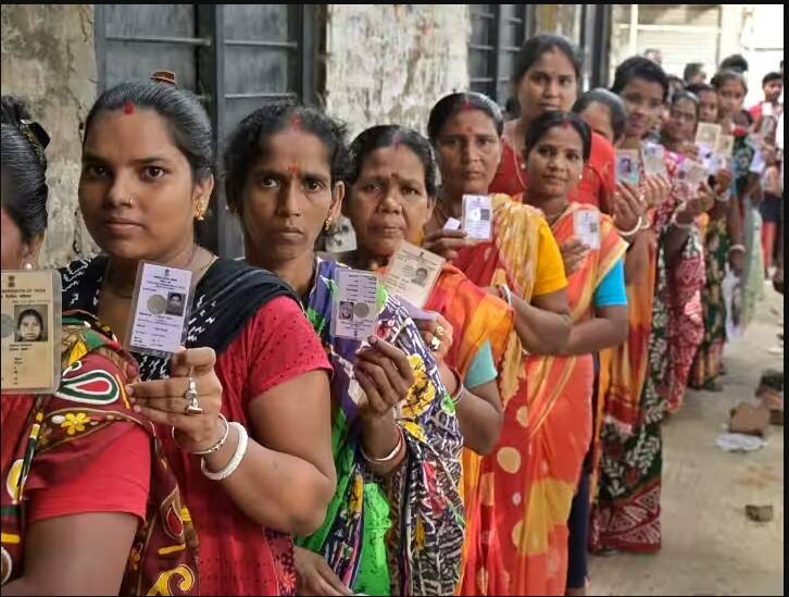 west-bengal-panchayat-elections-state-election-commission-said-re-polling-to-be-held-in-some-districts WB Panchayat Elections 2023 Re-Polling: પશ્ચિમ બંગાળની ચૂંટણીને લઈને મોટા સમાચાર, આ જિલ્લામાં થશે ફરી મતદાન