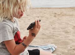 ਕੀ ਤੁਹਾਡਾ ਬੱਚਾ ਵੀ ਤਾਂ ਨਹੀਂ ਵੇਖ ਰਿਹਾ ਫੋਨ 'ਤੇ ਪੁੱਠੀਆਂ-ਸਿੱਧੀਆਂ ਚੀਜ਼ਾਂ? ਇੰਝ ਰੱਖੋ ਨਜ਼ਰ, ਤੁਰੰਤ ਆਏਗਾ ਨੋਟੀਫਿਕੇਸ਼ਨ