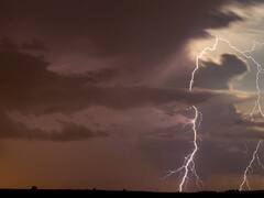 Rain Alert: மக்களே மழை எச்சரிக்கை.. தலைநகரம் தொடங்கி டெல்டா வரை.. 20 மாவட்டங்களுக்கு இடி மின்னலுடன் மழையாம்..!