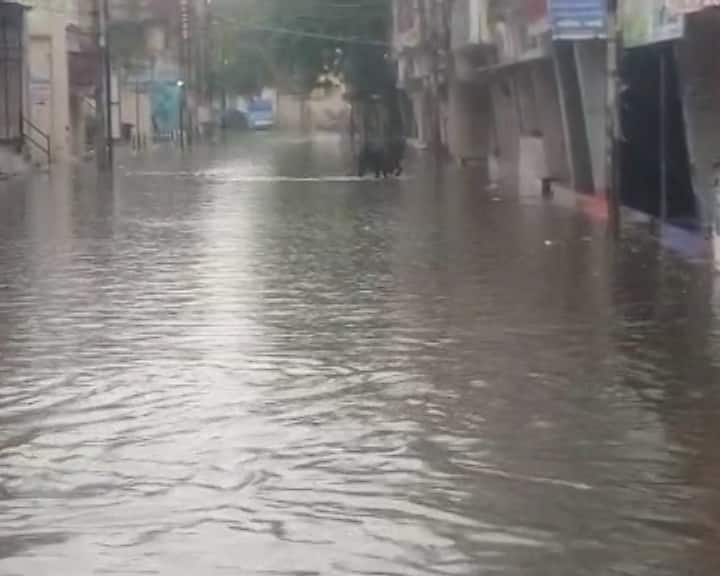 rain falls in gujarat, 100 percent  rain falls in Kutch, 39 percent rain has already fallen in the state of Gujarat Rain :રાજ્યમાં સાર્વત્રિક વરસાદ, કચ્છમાં 100 ટકા  તો રાજ્યમાં વરસી  ચૂક્યો છે 39 ટકા વરસાદ
