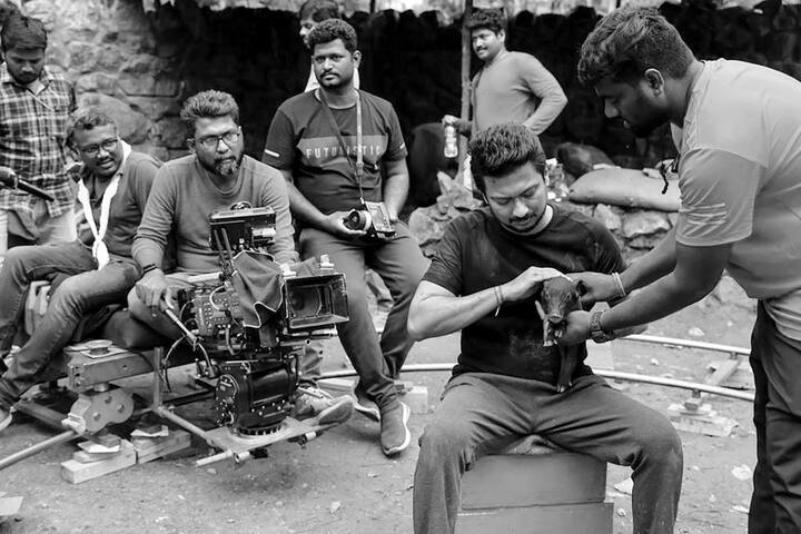 அப்போது பேசிய உதயநிதி, ”இது என் கடைசி மேடைனு நினைச்சேன். கண்டிப்பா 50ஆவது நாள் விழா உண்டு” என்று கூறினார்.