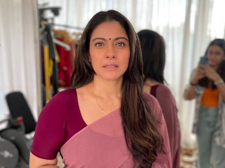 एका मुलाखतीमध्ये काजोल म्हणाली होती, 'आपल्याकडे असे राजकीय नेते आहेत ज्यांना शैक्षणिक पार्श्वभूमी नाही.'