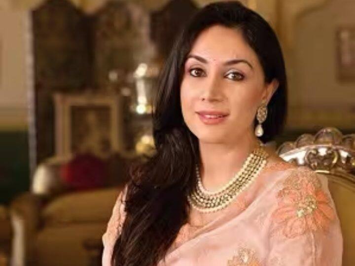 Who is Rajkumari Diya: कौन हैं जयपुर की राजकुमारी दीया, ताजमहल पर जता रहीं मालिकाना हक; जानिए कितनी है संपत्ति