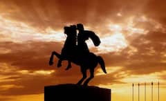 Alexander The Great: সুবিশাল সাম্রাজ্য গড়তে গিয়ে মুখদর্শনই হয়নি সন্তানের, দিগ্বিজয়ী আলেকজান্ডারের ছেলেদের পরিণতিও হয় মর্মান্তিক