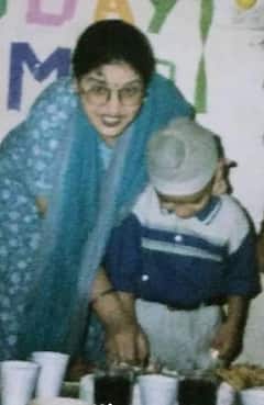 Pollywood Celebs: ਪੰਜਾਬੀ ਸੰਗੀਤ ਜਗਤ ਦਾ ਮਸ਼ਹੂਰ ਗਾਇਕ ਹੈ ਇਹ ਬੱਚਾ, ਕੀ ਤੁਸੀ ਪਛਾਣਿਆ ਕੌਣ ?