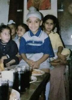 Pollywood Celebs: ਪੰਜਾਬੀ ਸੰਗੀਤ ਜਗਤ ਦਾ ਮਸ਼ਹੂਰ ਗਾਇਕ ਹੈ ਇਹ ਬੱਚਾ, ਕੀ ਤੁਸੀ ਪਛਾਣਿਆ ਕੌਣ ?