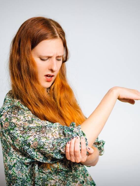 यूरिक एसिड कम करने के लिए ज़रूर खाएं ये 10 फूड्स