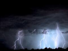 ​भारी बारिश के अलर्ट को देखते हुए दिल्ली के ये स्कूल रहेंगे बंद