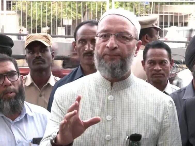 Telangana Govt Will Oppose UCC AIMIM Chief Asaduddin Owaisi Meets KCR Attacks PM Narendra Modi BJP RSS Telangana Govt Will Oppose UCC: AIMIM Chief Owaisi Meets KCR, Alleges PM Modi, BJP, RSS 'Don't Like Pluralism'