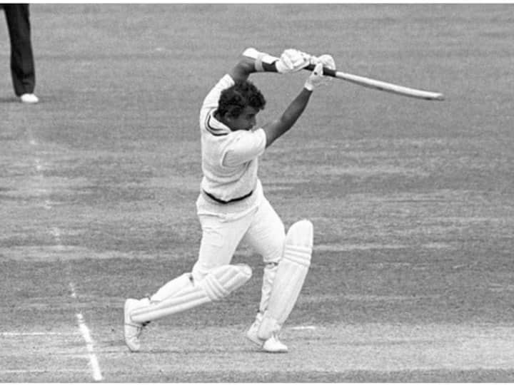 Former Indian Cricket Team Player Sunil Gavaskar Knock Against IND vs ENG In 1975 World Cup Here Know In Details HBD Sunil Gavaskar: जब वर्ल्ड कप में पूरे 60 ओवर खेलकर लिटिल मास्टर ने बनाए 36 रन...