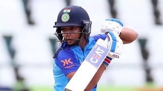 IND-W vs BAN-W 1st T20 : हरमनप्रीत कौरची शानदार अर्धशतकी खेळी, सूर्यकुमार यादवच्या विक्रमाशी बरोबरी