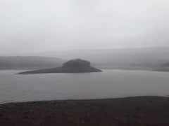 कोल्हापूर जिल्ह्यातील धरणांमध्ये वारणा धरणाच्या क्षमतेएवढाही पाणीसाठा नाही; केवळ दोन प्रकल्प भरले!