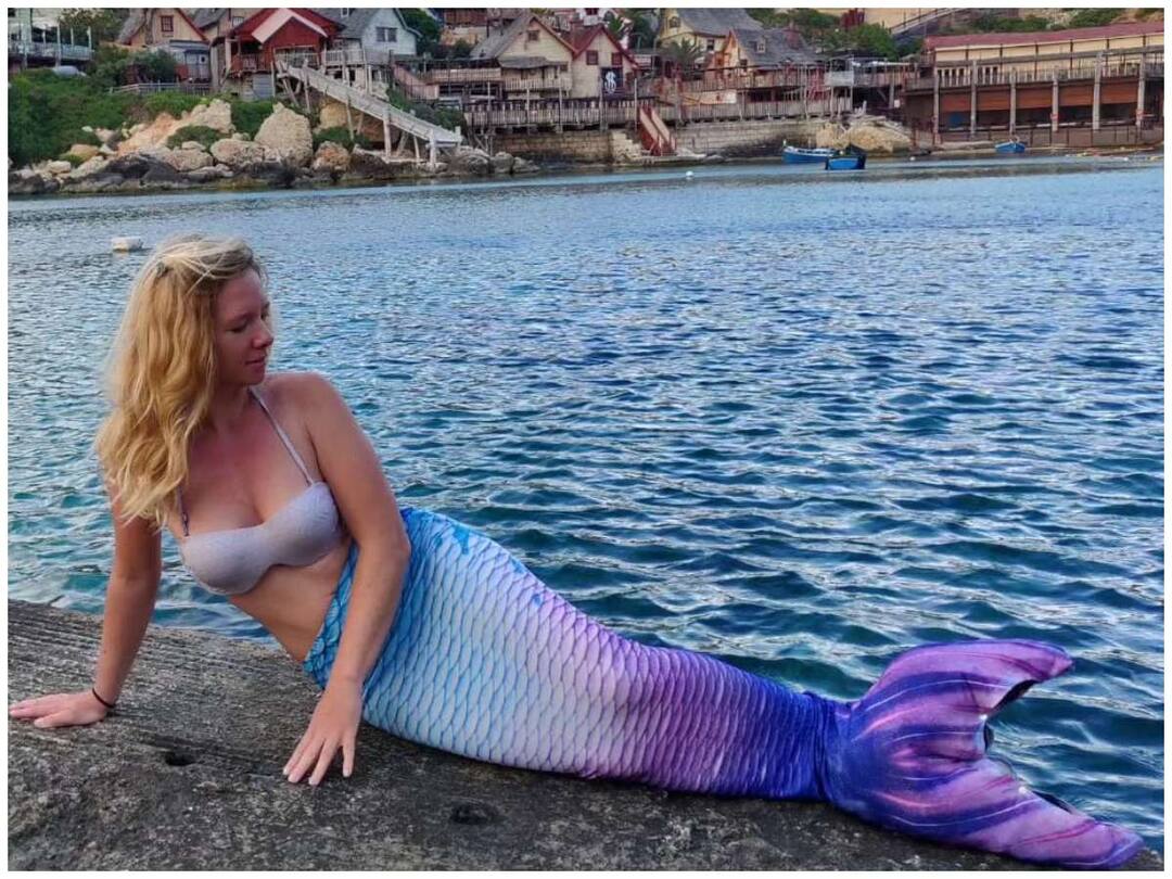 Mermaid Job: సాగర కన్యతో కలిసి ఈదాలంటే ఆ బీచ్కు వెళ్లాల్సిందే You have to go to that beach to swim with the ocean maiden Mermaid Job: సాగర కన్యతో కలిసి ఈదాలంటే ఆ బీచ్కు వెళ్లాల్సిందే