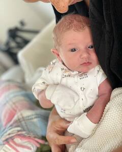 In Pics: इंग्लैंड की पूर्व महिला क्रिकेटर सारा टेलर बनीं मां, लेस्बियन पार्टनर डियाना मेन ने बेबी बॉय को दिया जन्म