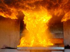 पाकिस्तान के होटल मे बड़ा हादसा, गैस सिलेंटर ब्लास्ट से इमारत जमींदोज़, 6 की मौत