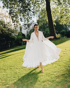 Sonam Kapoor Poses In Sister Rhea Kapoor's White Ruffle Dress - SEE PICS
