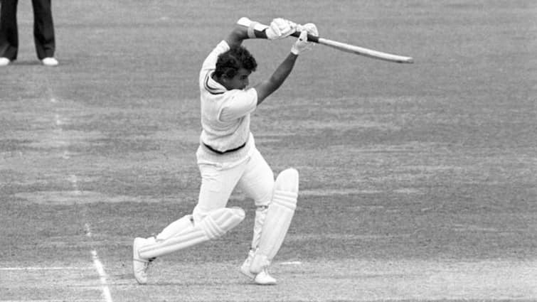 Indian great Sunil Gavaskar's whole host of records on his Birthday Sunil Gavaskar Birthday: ব্যাটার, ফিল্ডার, অধিনায়ক, বিশ্বচ্যাম্পিয়ন, জন্মদিনে ফিরে দেখা গাওস্করের একগুচ্ছ কৃতিত্ব