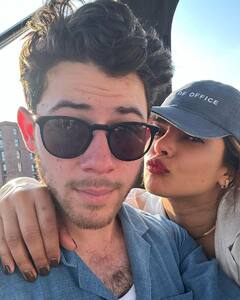 Priyanka chopra : தோல்வியை சந்தித்த ப்ரியங்கா சோப்ராவின் ஹாலிவுட் வெப் தொடர்? அடுத்த சீசன் வருமா?