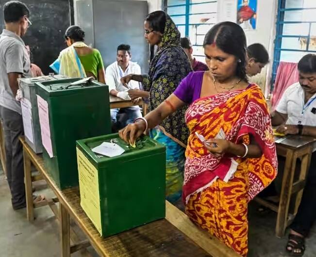 Bengal Panchayat Election Results: West Bengal panchayat election results today Bengal Panchayat Election Results: પશ્વિમ બંગાળની પંચાયત ચૂંટણીનું પરિણામ આજે જાહેર કરાશે, હિંસા પર રાજ્યપાલે અમિત શાહને સોંપ્યો રિપોર્ટ