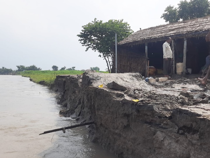Supaul News: सुपौल में कोसी का दिखने लगा कहर, तेज धार से कटाव शुरू, इन इलाकों के 100 से अधिक घर चपेट में आए