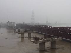 ​दिल्ली में खतरे के निशान के ऊपर बह रहा पानी, यमुना बाजार हित कई इलाकों सहित आवासीय परिसरों में...