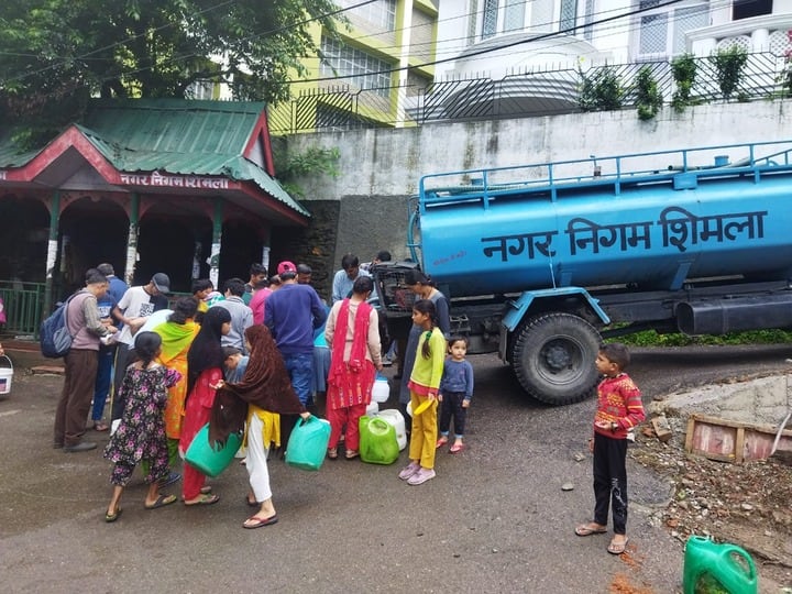 Water crisis in Shimla after heavy rainfall in Himachal Pradesh ann Shimla Water Crisis: बारिश के बाद भी आखिर क्यों पानी के लिए तरस रहे शिमला के लोग, क्या है वजह?