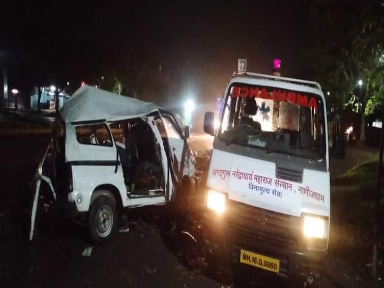 maharashtra news nashik news Accident on Shirwade Vani Phata in nashik one dead including three year old child Nashik Accident : नाशिकच्या शिरवाडे वणी फाट्यावर पुन्हा अपघात, तीन वर्षीय बालकासह एकाचा मृत्यू 