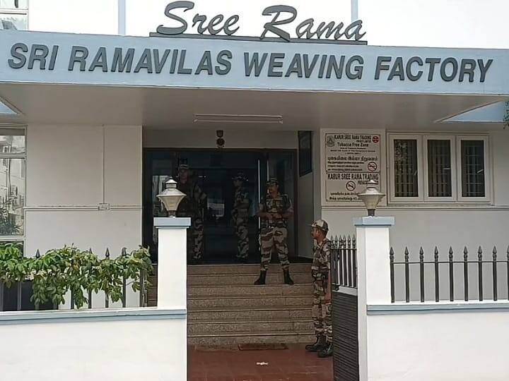 கரூரில் மீண்டும் வருமான வரித்துறை அதிகாரிகள் சோதனை - எந்தெந்த இடங்களில் ரெய்டு..?