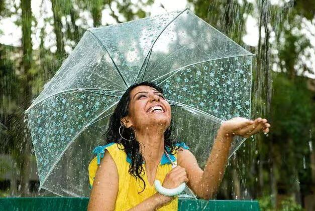 Monsoon Health Tips: The risk of these diseases increases after monsoon rains be alert Monsoon Health Tips: ચોમાસામાં વરસાદ બાદ વધી જાય છે આ બીમારીઓનો ખતરો, આ રીતે રાખો ધ્યાન
