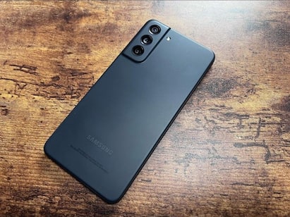 Samsung Galaxy S21 FE 5G (2023) Launched in India Know the Price and Specifications Samsung Galaxy Smartphone: স্যামসাং গ্যালাক্সির নতুন ফ্যান এডিশন ফোন হাজির ভারতে, দাম কত? কী কী ফিচার রয়েছে?