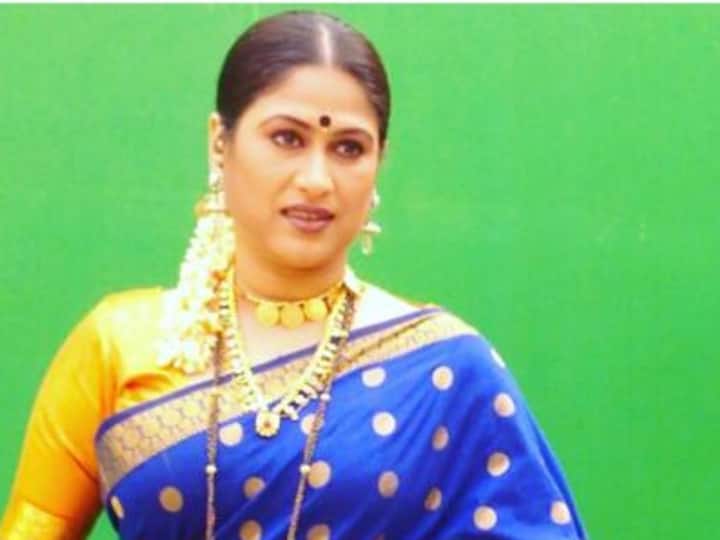 हर्षदाच्या वैयक्तिक आयुष्याबद्दल अनेकांना माहित नसेल. जाणून घेऊयात हर्षदाच्या बालपणाबद्दल...