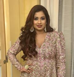 Shreya Ghoshal : இணையத்தை கலக்கும் பின்னணி பாடகி ஸ்ரேயா கோஷலின் புதிய க்ளிக்ஸ்!