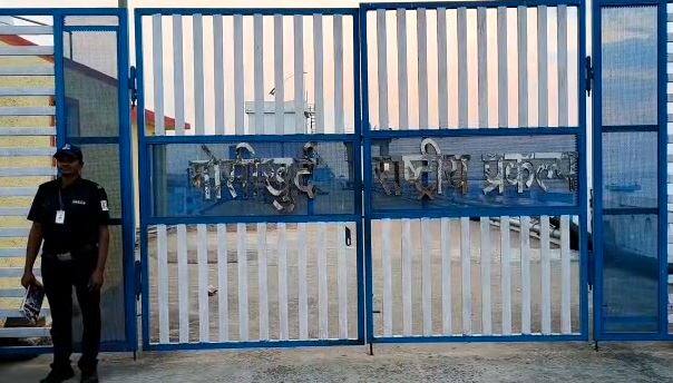 भंडारा (Bhandra) जिल्ह्यातही जोरदार पाऊस पडत असल्यामुळं गोसीखुर्द धरणाच्या (Gosikhurd Dam) पाणीसाठ्यात मोठी वाढ झाली आहे.