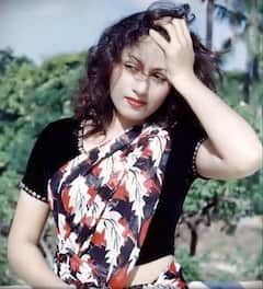 बॉलीवुड की 5 मुस्लिम अभिनेत्रियां जिन्हें आज भी हिंदू समझते हैं लोग! हर एक नाम जानकर चौंक जाएंगे