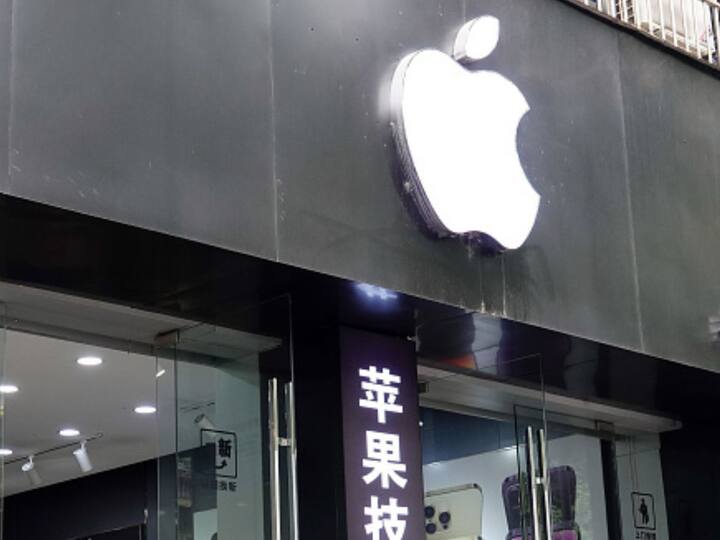 Apple Official Online Store China Social Media Platform WeChat Apple Opens Official Online Store On China’s Social Media Platform WeChat