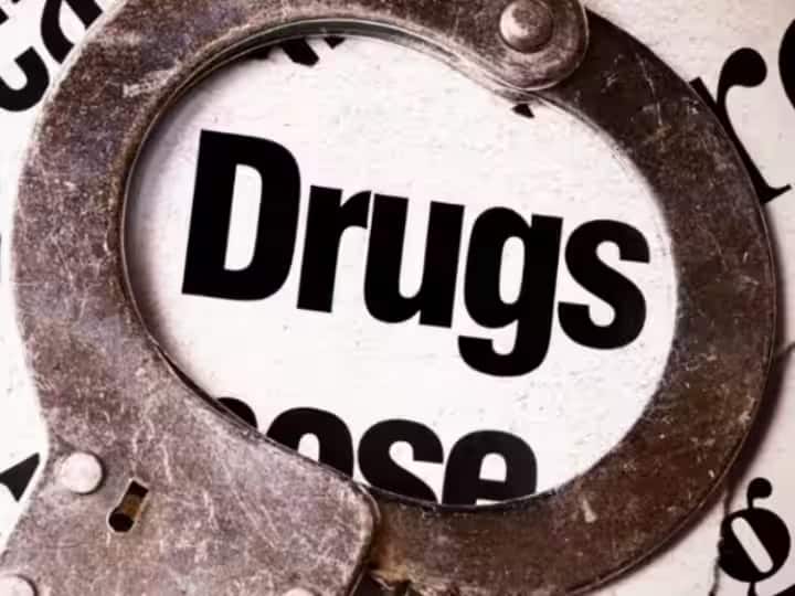 Manipur Violence drug traffickers arrested with 2 crore heroine in soap cases Manipur Violence: मणिपुर में हिंसा के बीच मिली 2 करोड़ की ड्रग्स, सोप केस में छुपाकर हो रही थी तस्करी