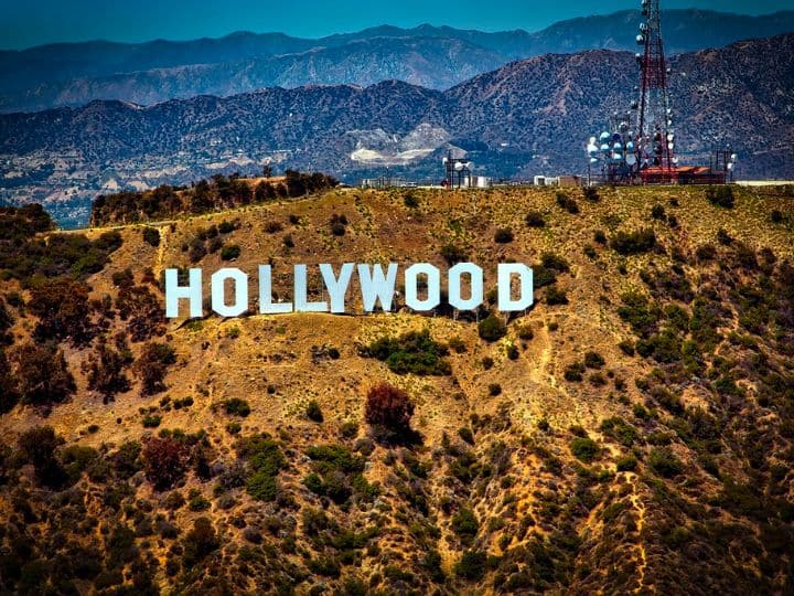 हॉलीवुड, बॉलीवुड और टॉलीवुड में इस 'वुड' शब्द का मतलब क्य है? What is the meaning of this word wood in Hollywood Bollywood and Tollywood हॉलीवुड, बॉलीवुड और टॉलीवुड में इस 'वुड' शब्द का मतलब क्य है?